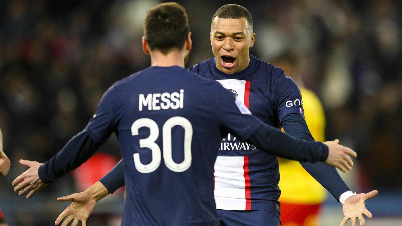 Kylian Mbappe Breaks Silence After Lionel Messi Exit – Sports Flash