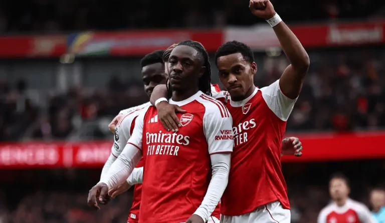 آرسنال يعزز صدارته بالفوز على كريستال بالاس.1080