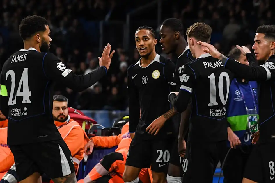 Joao_pedro_celebrates_vs_Napoli_5