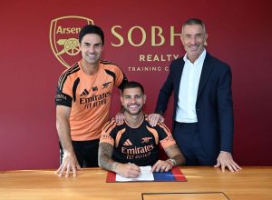 0_Arsenal-Unveil-New-Signing