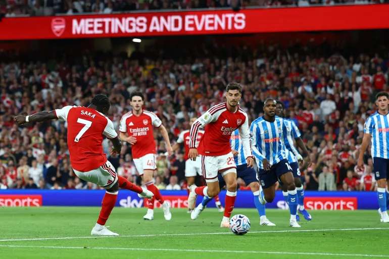 Arsenal Begin Title Defence With Win Over Coventry