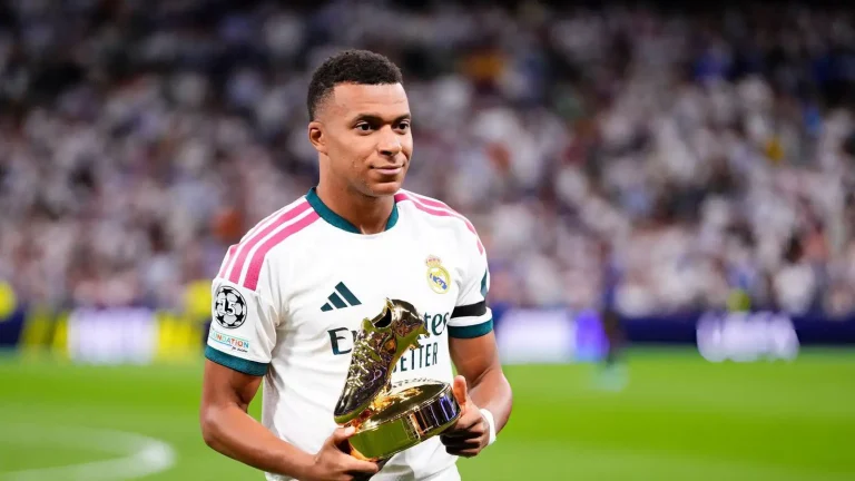 mbappe_golden_boot_ucl_body-1600x900